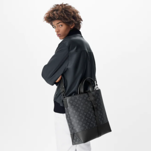 Tui Louis Vuitton Saumur Tote Bag 'Black' M45914