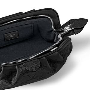 Tui Louis Vuitton Scala Mini Pouch 'Black' M80093