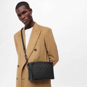 Alternative view of Túi Louis Vuitton Soft Trunk 'Black' M55700