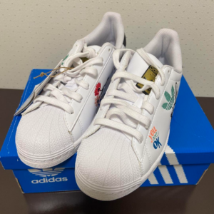 Giay Adidas Superstar Pure J 'Self Love' H03995
