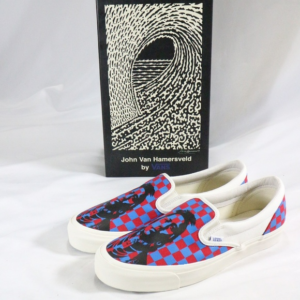 Giay Vans John Van Hamersveld x OG Slip-On 'Red and Blue' VN000UDFQLT