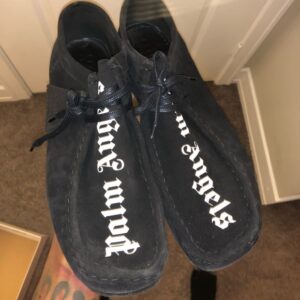 Giay Clarks x Palm Angels Suede Wallabee 'Black' 261-56815