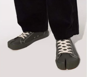 Alternative view of Giày Maison Margiela Tabi Low Canvas 'Dark Green' S38WS0185P4472H9015