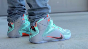 Giày Nike Lebron 12 'Nsrl' 684593-301
