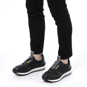 Alternative view of Giày 19SS Givenchy TR3 Runner Sneakers 'Black' BH0019H06Y-001
