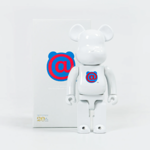 Alternative view of Mô Hình Bearbrick 20th Anniv 1st Model White Chrome