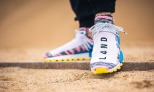 Alternative view of Giày Adidas NMD Hu Pharrell Solar Pack Mother BB9531