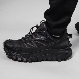 Giay Moncler Trailgrip GTX Low Trainers 'Black' H209B4M00120M2058999