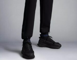 Giay Moncler Monte Runner High Trainers 'Black' I109A4M00220M2957999