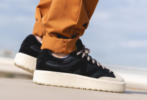 Giay New Balance CT302 'Black Calm Taupe' CT302WA