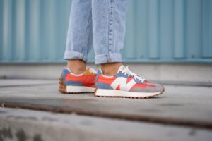 Alternative view of Giày New Balance 327 'Dark Blaze Blue' MS327SFC