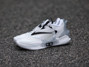 Giay Nike Adapt BB 2.0 'Cookies Cream' CV2443-101
