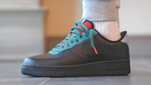 Alternative view of Giày Nike Air Force 1 LV8 4 GS 'Black Obsidian Mist' CN5715-001
