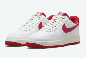 Giay Nike Air Force 1 Low 'White Gym Red Sail' DO5220-161