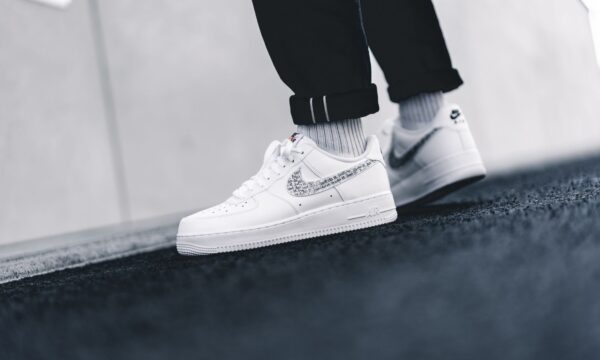 Giày Nike Air Force 1 LV8 White 'Just Do it' BQ5361-100 - Hình ảnh 5