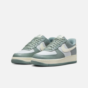 Giay Nike Air Force 1 Low '07 'LX Mica Green Coconut Milk' DV7186-300