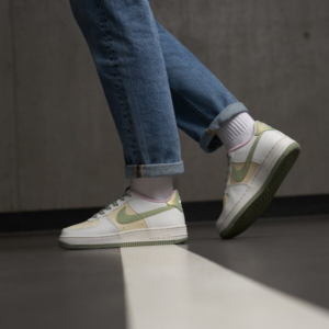 Giay Nike Air Force 1 Low Summit ‘White Honeydew’ DQ0360-100