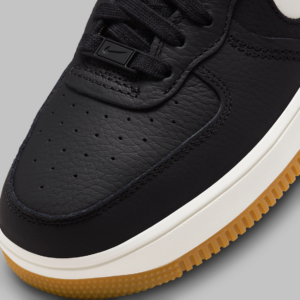 Giay Nike Air Force 1 Sculpt 'Black Gum' DQ5007-001