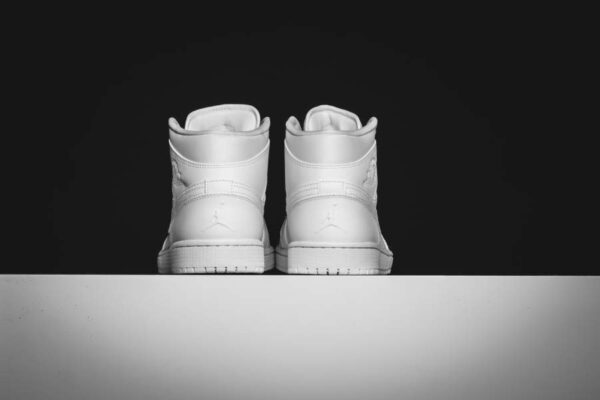 Giày Nike Air Jordan 1 Mid 'Pure Money' 2019 554724-129 - Hình ảnh 7