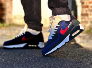 Giay Nike Air Max 90 SE 'Running Club Deep Royal' DC9336-400