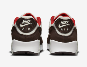 Giay Nike Air Max 90 'Social FC' DX3576-001