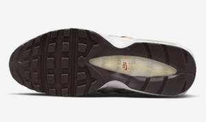 Giay Nike Air Max 95 'Social FC' DQ9016-001