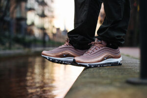 Alternative view of Giày Nike Air Max 97 'Desert Dust' 921826-200