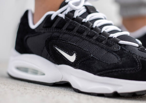 Giày Nike Air Max Triax LE 'Black Suede' CT0171-002 - Ảnh 5