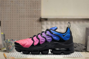 Giay Nike Air VaporMax Plus 'Cotton Candy' DX2746-400