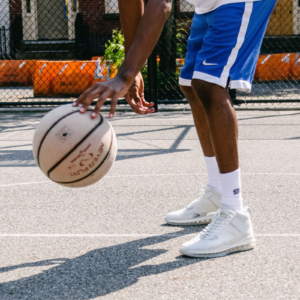 Alternative view of Giày Nike John Elliott x LeBron Icon QS 'White' AQ0114-101