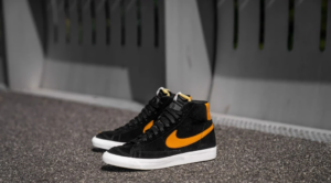 Alternative view of Giày Nike Blazer Mid Vintage 'Black Amber' CJ9693-001