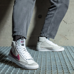 Giay Nike Blazer Mid 77 SE 'Rush Maroon' (GS) DH8640-101