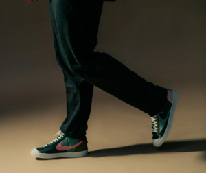 Giay Nike Blazer Mid '77 Premium 'Toasty Sequoia' DD8024-300