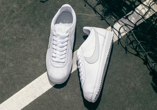 Giày Nike Wmns Classic Cortez Flyleather 'White Light Silver' AR4874-100 - Hình ảnh 5