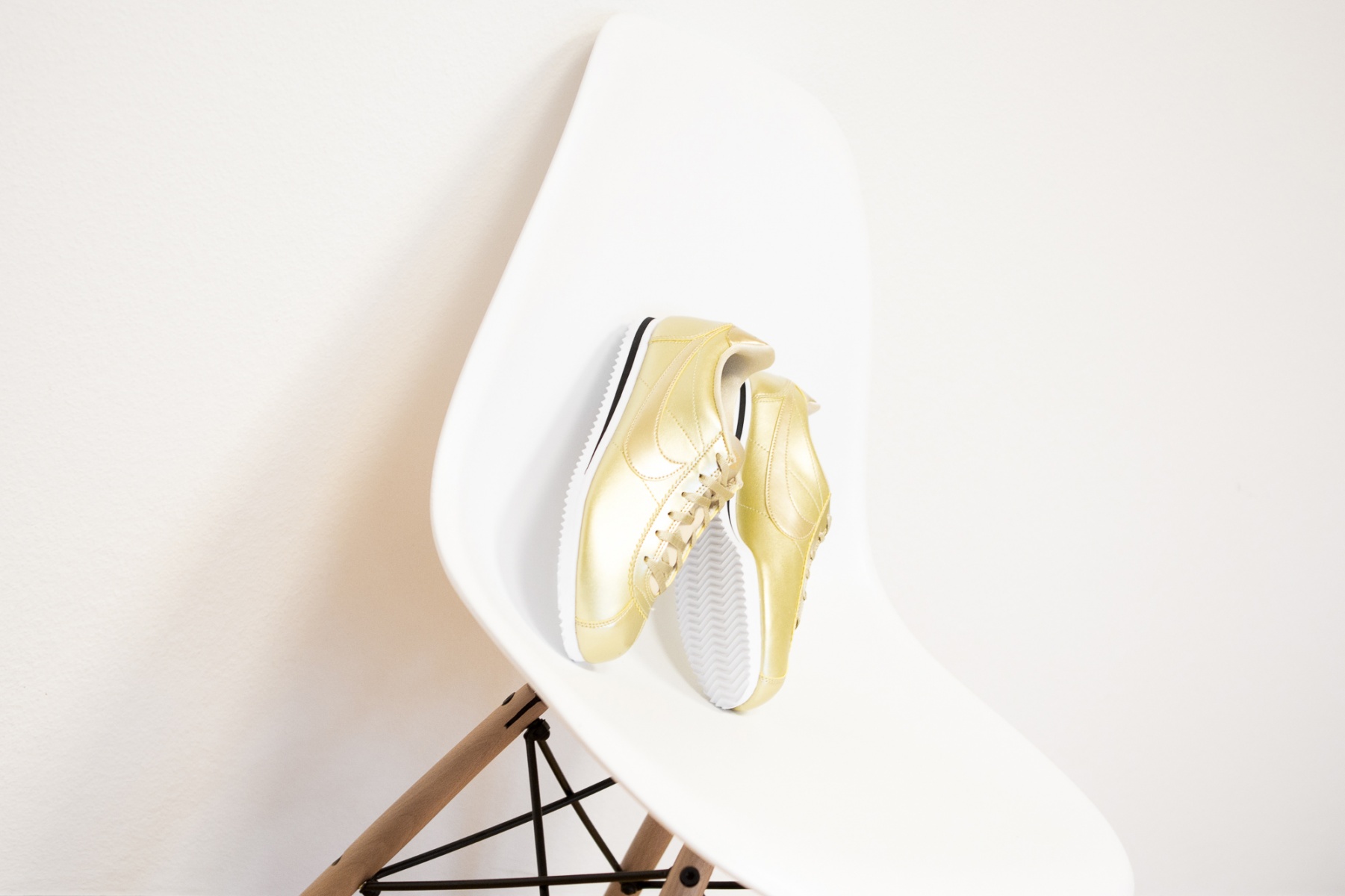 Giày Nike Cortez Se 'Gold Metallic Pack' 859569-900 - Authentic-Shoes