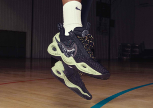 Alternative view of Giày Nike Cosmic Unity Green Glow DA6725-001