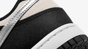 Giay Nike Dunk Low Light 'Bone Metallic Silver' DZ4712-001