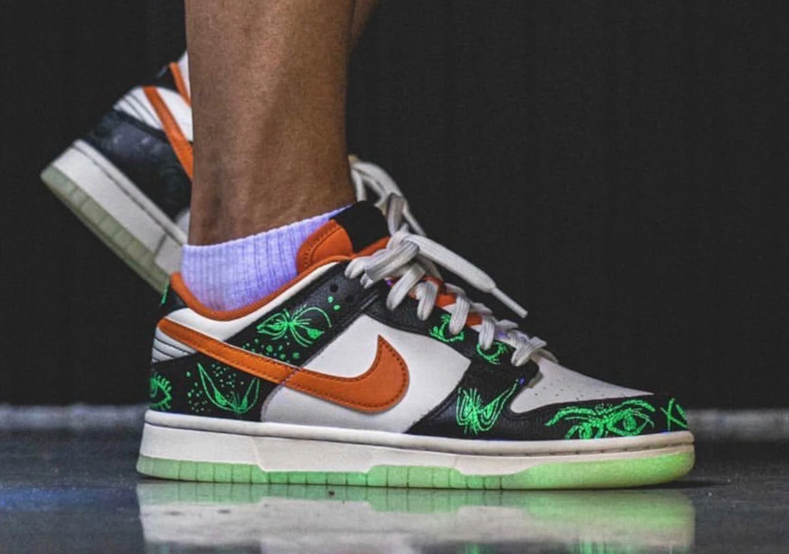 Nike Dunk Low Halloween GS, DO3806-100