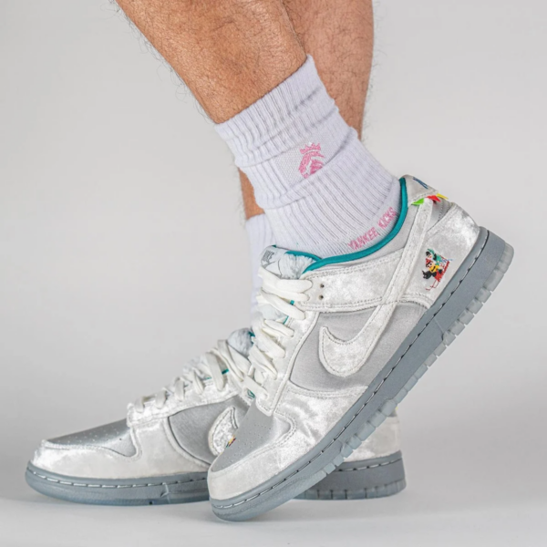 Giày Nike Wmns Dunk Low 'Ice' DO2326-001 - Hình ảnh 2