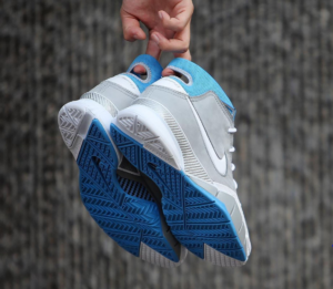 Alternative view of Giày Nike Zoom Kobe 1 Protro MPLS AQ2728-001