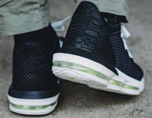 Giày Nike Lebron 16 Low 'Black Python' Ci2668-004