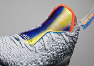 Alternative view of Giày Nike LeBron 17 Future Air CT3843-100