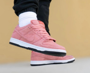 Nike Mens SB Dunk Low Pro CV1655 600 Pink Pig - Size