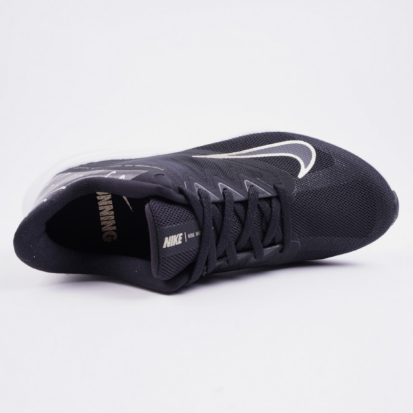 Giày Nike Quest 3 Premium Mini Swooshes CV0149-001 - Hình ảnh 4