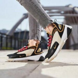 Alternative view of Giày Nike Wmns Zoom 2K 'Icon Clash Black Metallic Gold' AO0354-005