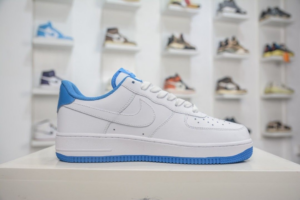 Giay Nike Air Force 1 Low 'White University Blue' DR9867-101