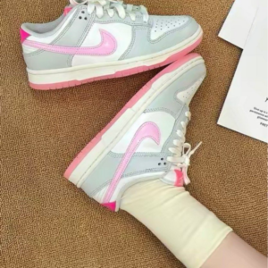 Giay Nike Dunk Low '520 Pack Pink' FN3451-161