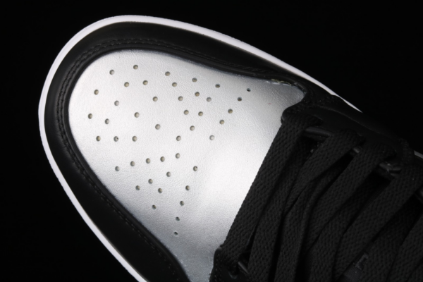 Giày Nike Air Jordan 1 Low SE Black Metallic Silver DA5551-001 - Hình ảnh 8
