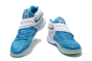Alternative view of Giày Nike Kyrie 2 'Christmas' 823108-144