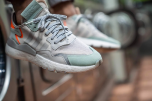 Alternative view of Giày Adidas Nite Jogger 'Vapour Green' BD7956
